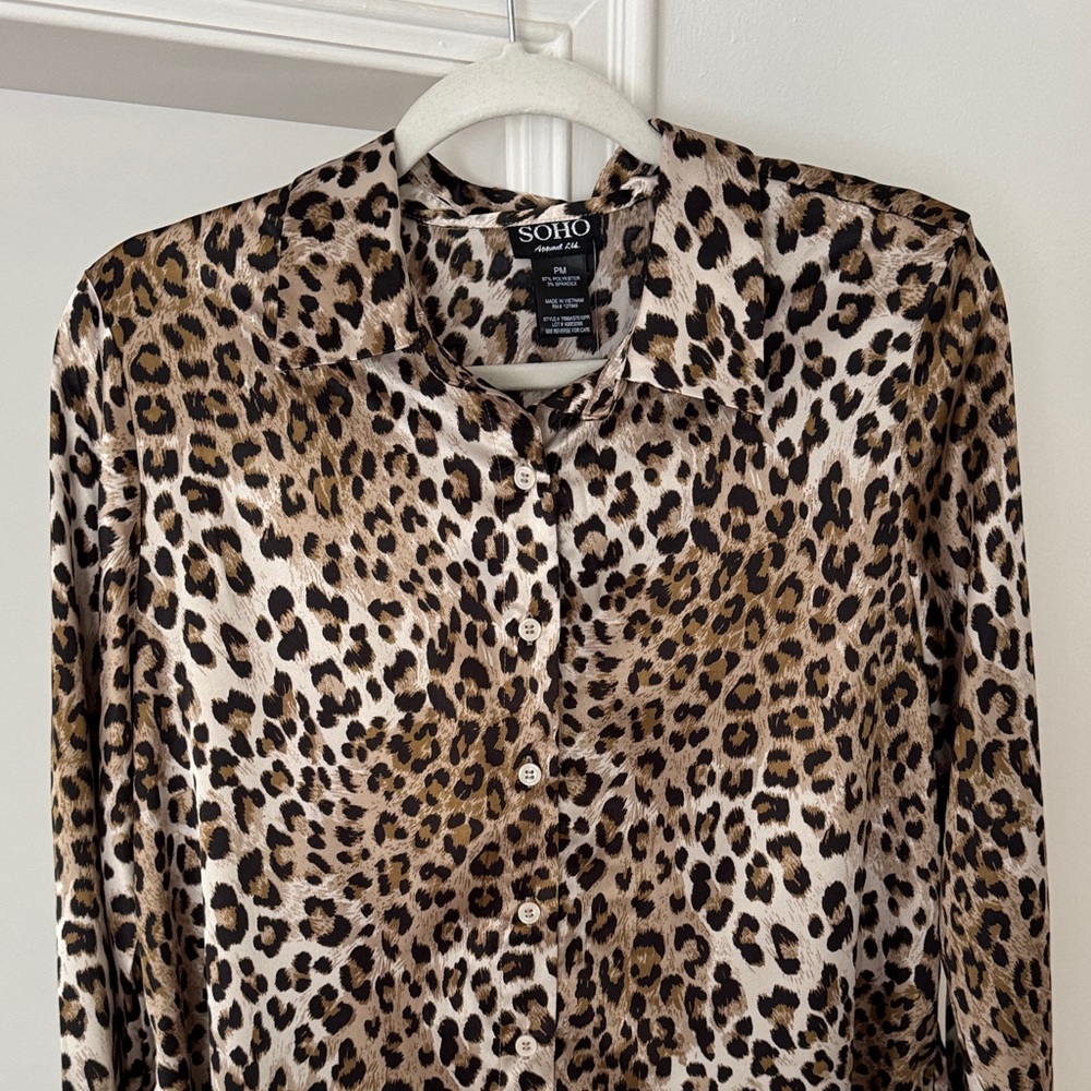 Soho Animal Leopard Print Button-Up Shirt. Silky-like material